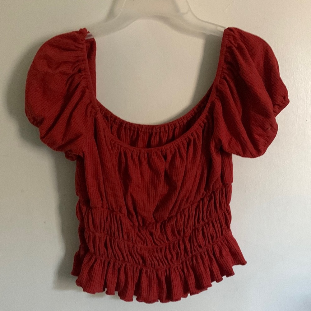 Crop top